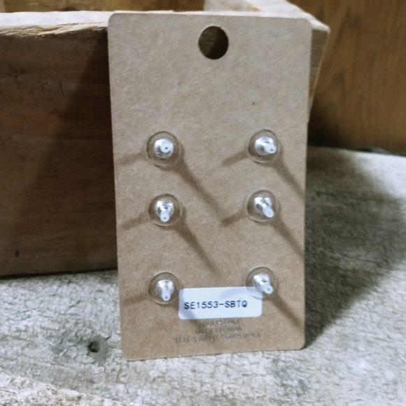 NWT Set of Three Earrings - Picture 3 of 3